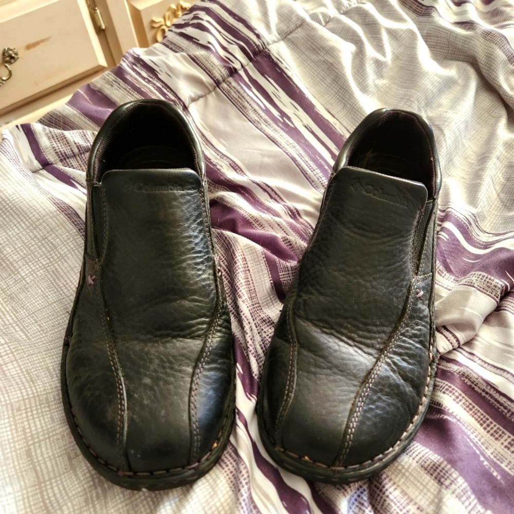 Columbia Mens slip ons